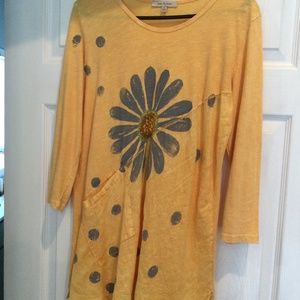 Jess and Jane oversized swing top